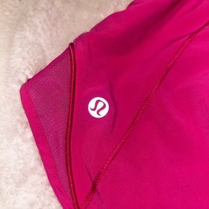 Sonic Pink Lululemon Hotty Hots